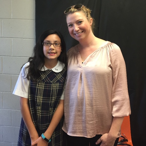 Meet your Posher, Chloe - Picture 5 of 8